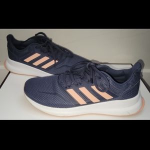 Adidas Sneakers size 7 1/2